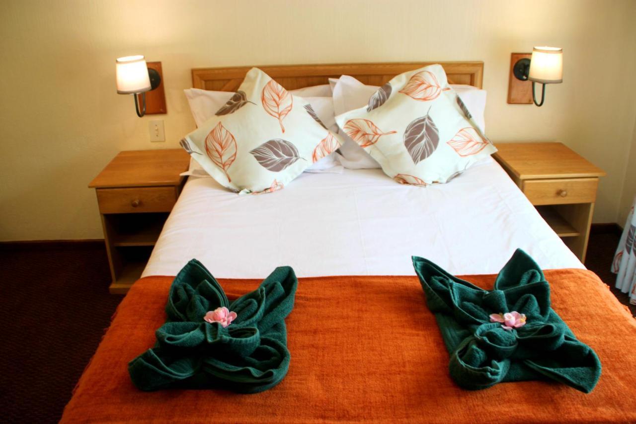 Gooderson Leisure Riverbend Chalets Self Catering And Timeshare Gold Crown Resort Дракенсберг-Гарден Экстерьер фото